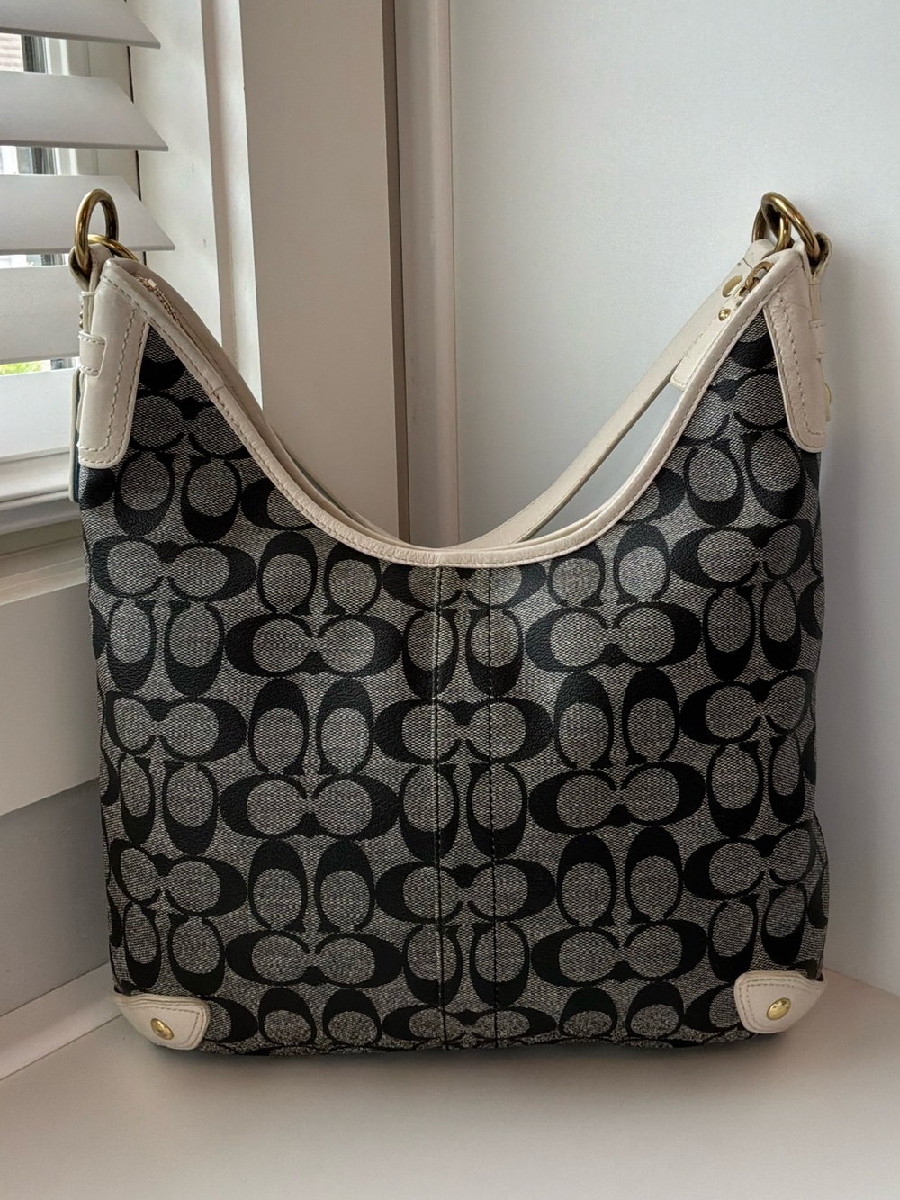 Vintage Coach Heritage Stripe Hobo (Style 13193) - Picture 2 of 16